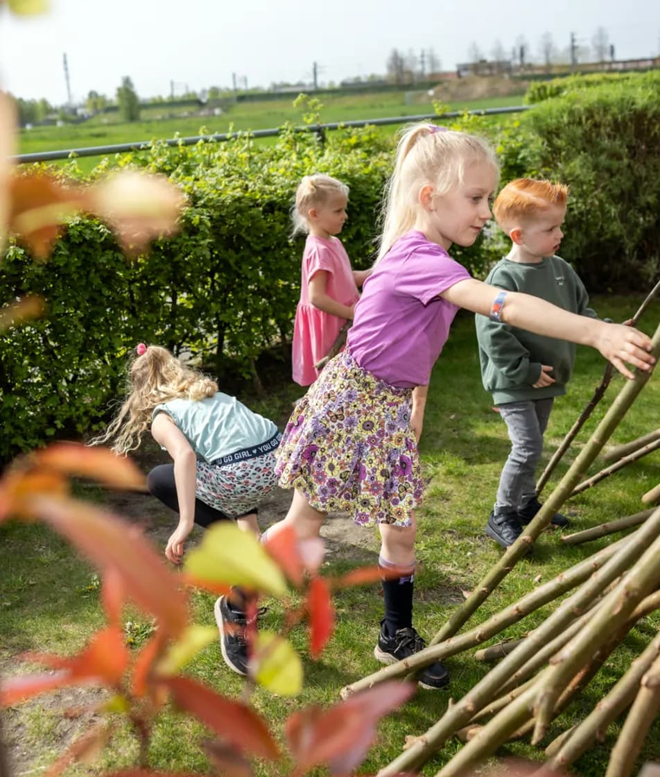 BSO - algemeen - kinderen - hut bouwen