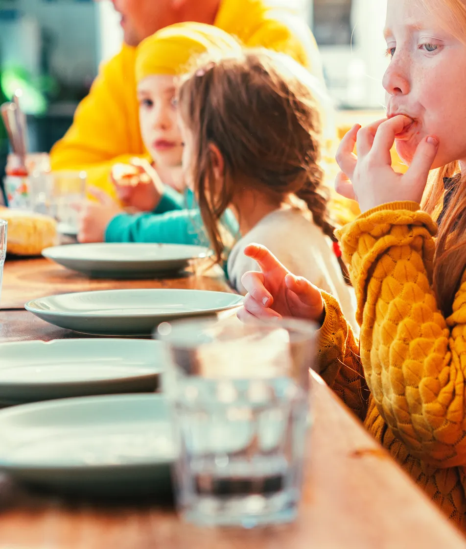 BSO - standaard - aan tafel - kinderen - eten